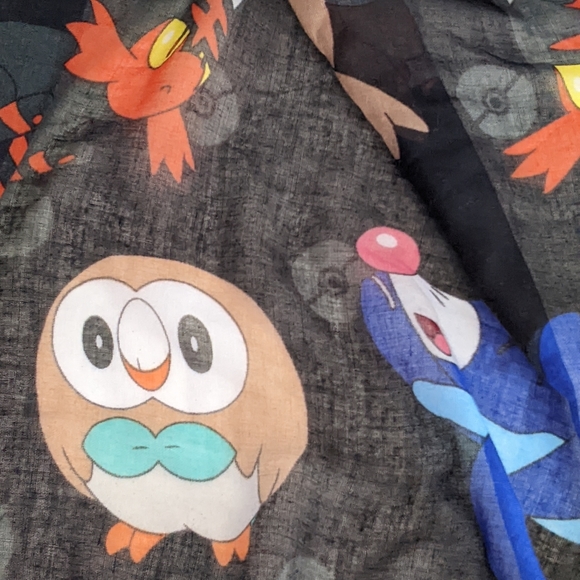 Loungefly Pokemon Scarf - Picture 3 of 4